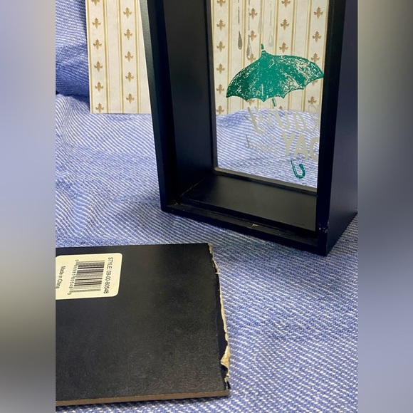 🍀 3/$15 Sleek Black Shadow Box for Coins/bills - Picture 4 of 6
